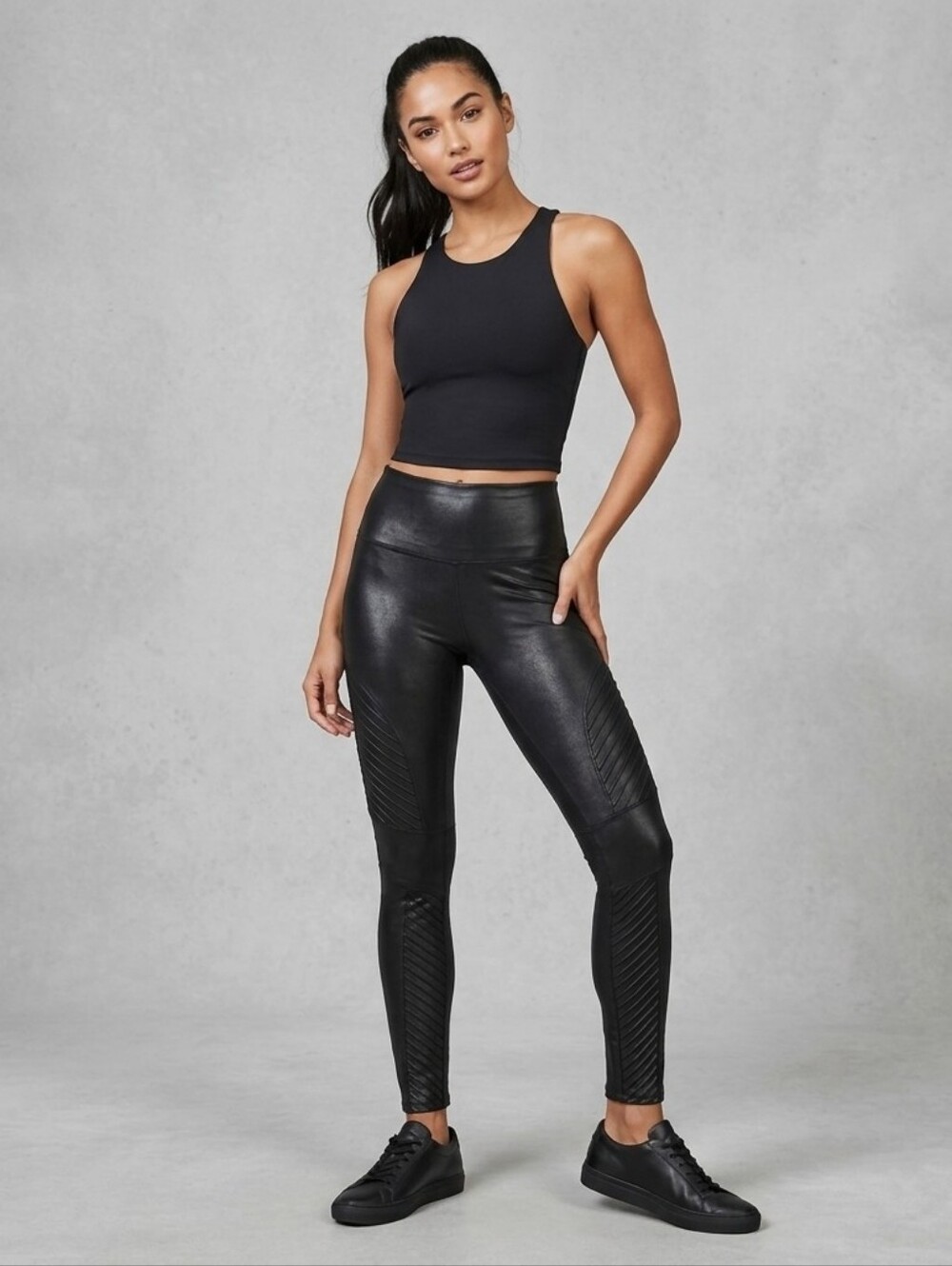 SPANX Black Faux Leather Moto Textured Shaper Leggings Size Large